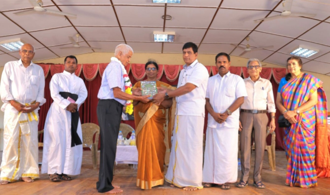 உரும்பிராய் கிராமத்தின் வரலாற்று நூல் – செம்பாட்டுச் சீமை வெளியீட்டு விழா 